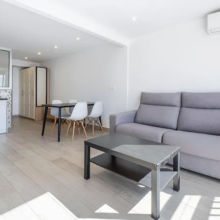 Albatros 14-10 Estudio Levante * Benidorm